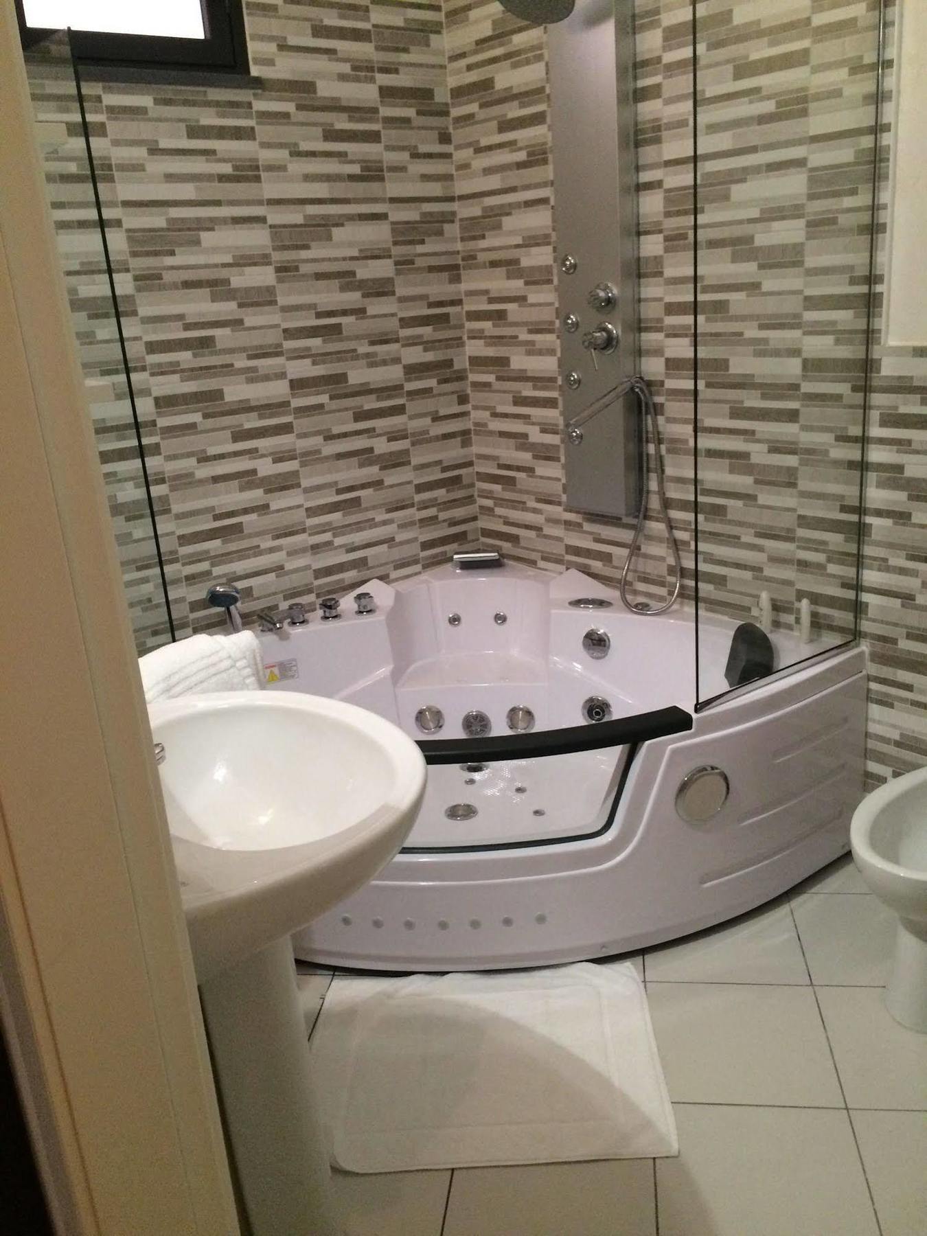 B&B Massimo Centro Catania-Fontanarossai nemzetközi repülőtér Kültér fotó
